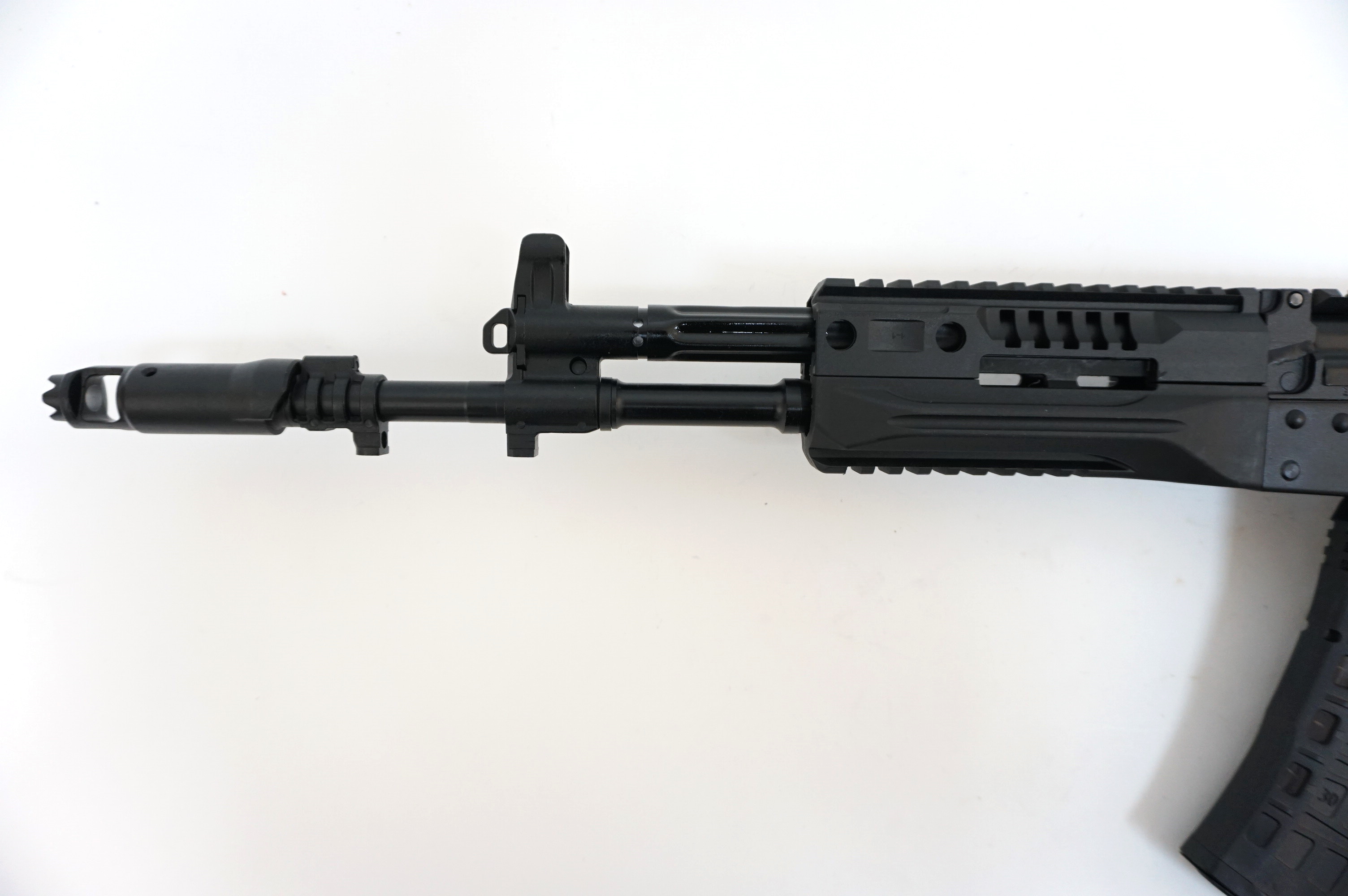 Оружие списанное, охолощенное АК-12, к.5,45*39